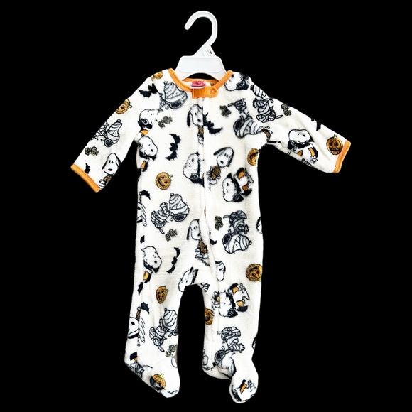 Peanuts Other - Peanuts Snoopy Halloween-Theme Footies/Onesie New w/Tag